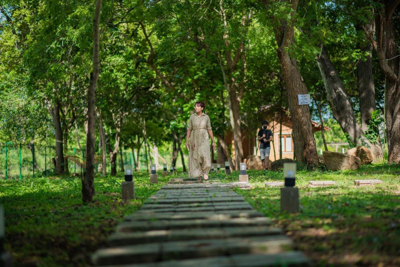 Tranquil Wild Villa Tanamalwila Exterior foto