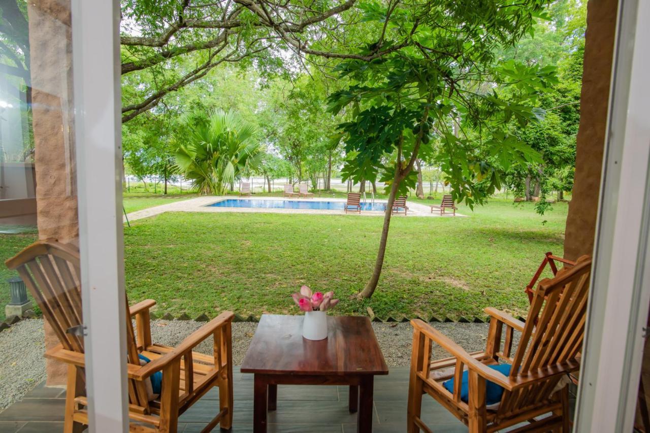 Tranquil Wild Villa Tanamalwila Exterior foto
